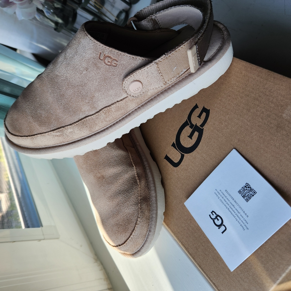 UGG Women's Chestnut Clogs